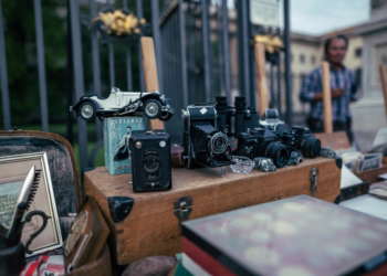 Feira de Antiguidades regressa a Caldas da Rainha