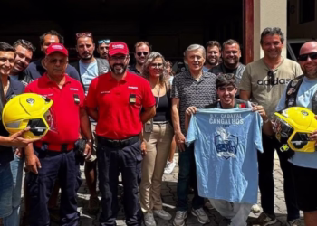 Grupo Motard Falcões do Montejunto doa capacetes aos Bombeiros Voluntários do Cadaval