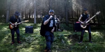 Banda de rock torriense Rising Vultures lança primeiro single